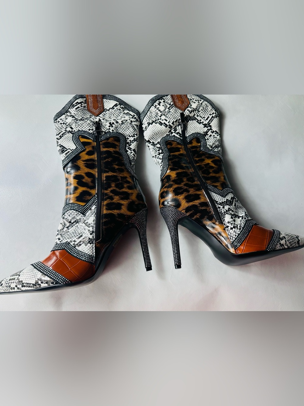 Leopard & Snake-Print Pointed Western Ankle Boots - Women's Brown/White - Picture 10 of 16